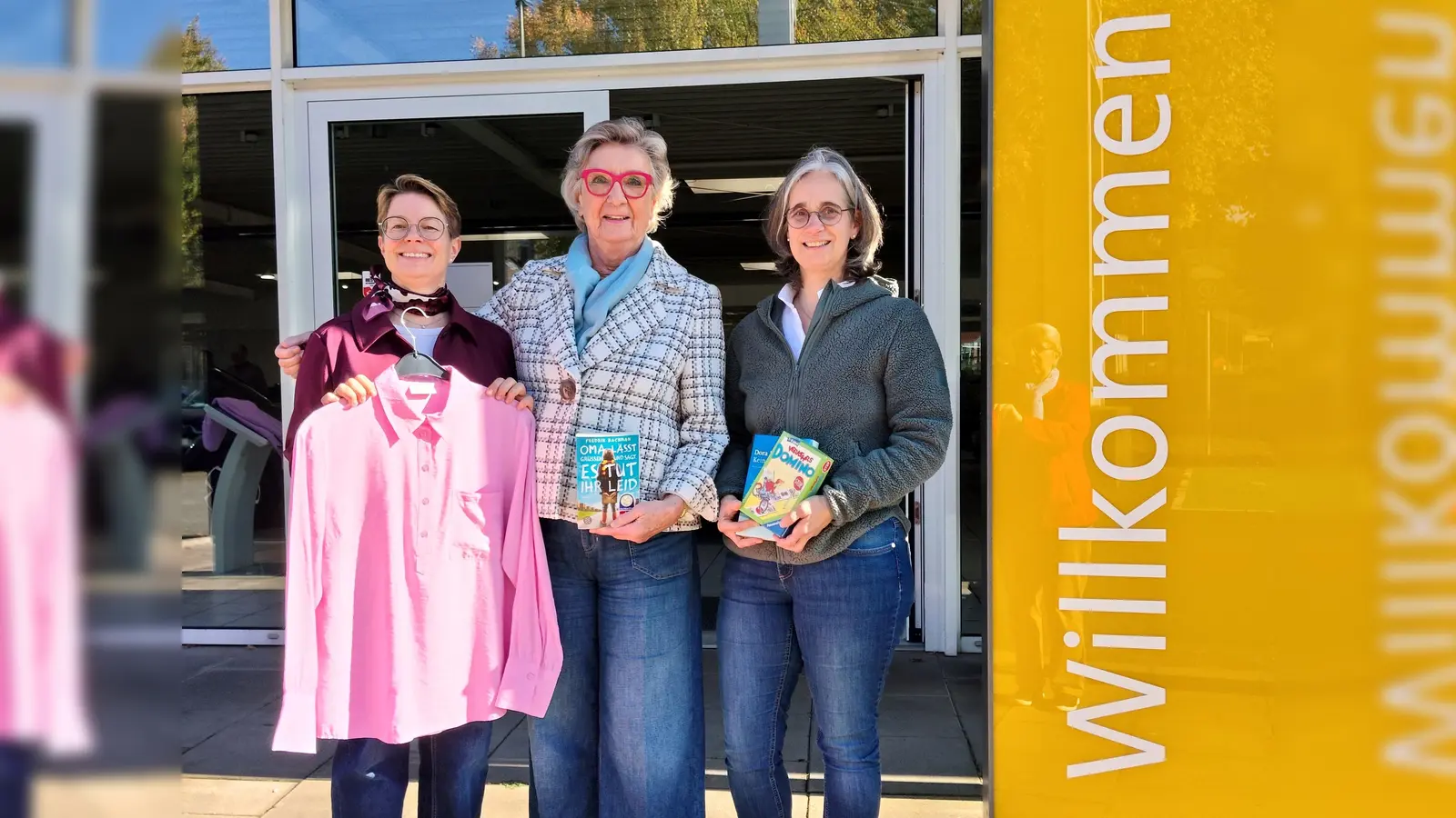Auf die 15. Bücher- und Spielebörse freuen sich (v. l.): Petra Nolte, Präsidentin Ursula Niewöhner und Melanie Humborg. (Foto:  Doris Dietrich)