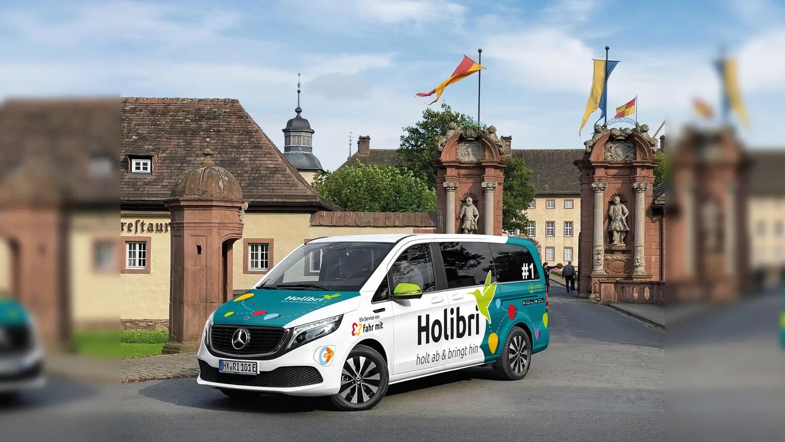 Holibri vor dem Schloss Corvey in Höxter. (Foto: nph)