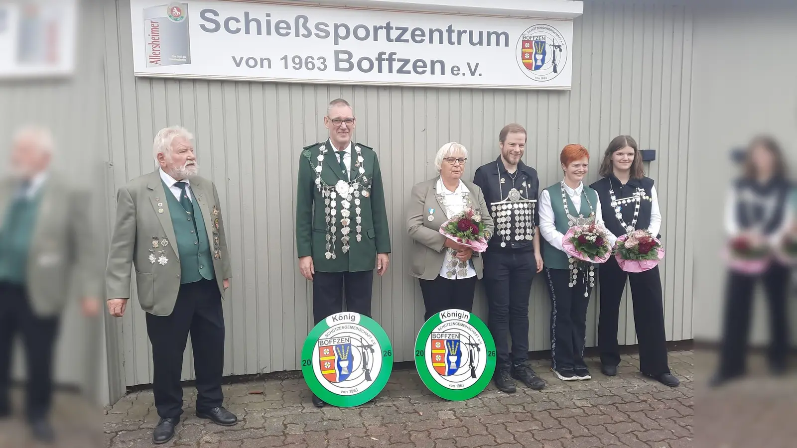 V.l. : Arthur Ostaptschuk (1. Vorsitzender), Raimund Otto (Vereinskönig), Erika Zerreich (Vereinskönigin), Julien Durrant (Ringkönig), Stefanie Winter (Ringkönigin), Natalie Haude (Jugendkönigin). (Foto: privat)