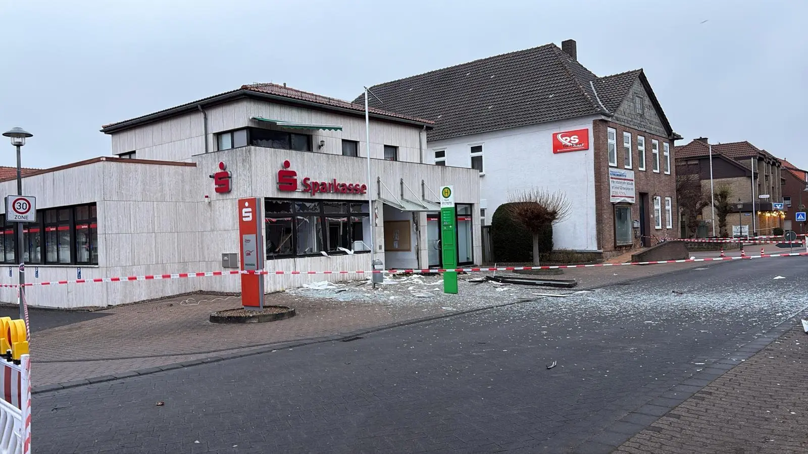 Schwerer Schaden, keine Beute: Die Täter gingen leer aus, doch die Zerstörung ist erheblich. (Foto: privat)