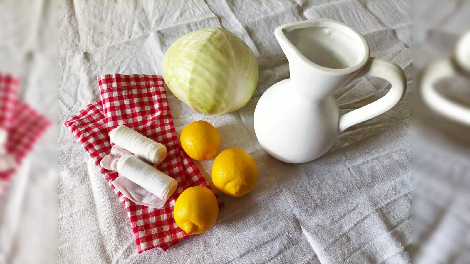 Auflagen und Wickel sind ein altbewährtes Mittel der Hausapotheke. (Foto: Ruth Beine)