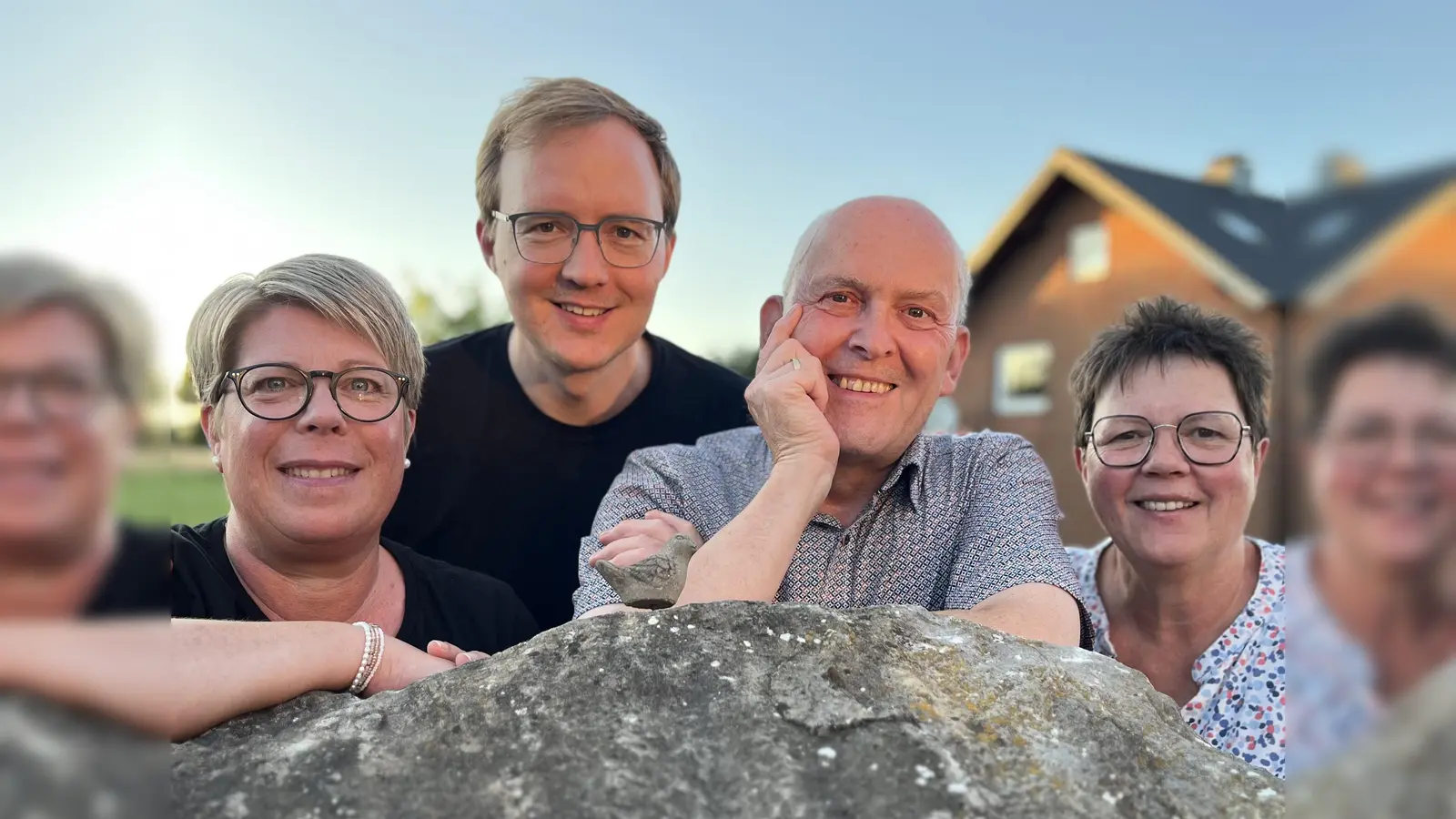 Die Projektinitiator*innen Nicole Krois, Stefan Balke, Hermann Luedecke und Hiltrud Vornholt (v.l.) freuen sich über die Förderzusage und auf viele Anmeldungen. (Foto: privat)