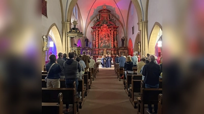 Das Trio Klangkunst beim Finale in der katholischen Pfarrkirche St. Johannes Baptist in Brenkhausen. (Foto: privat)