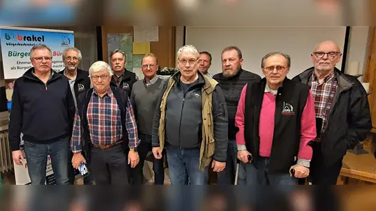 V.l.: Georg Emmerich, Rainer Pauli, Rainer Krelaus, Erwin Zimmermann, Hermann Held, Erwin Meyer, Wolfgang Deppe, Klaus Böger Hans-Wilhelm v. Ledermann-Wartberg und Wolfgang Bünger. (Foto: privat)