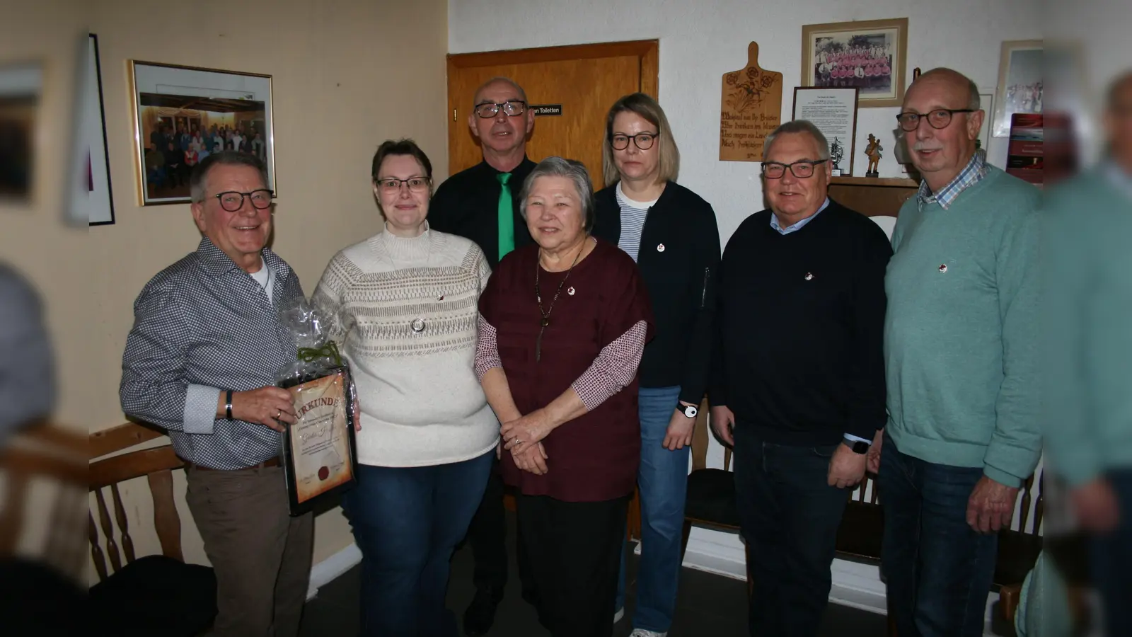 Günter Hanke, Michaela Hengst, Werner Hengst, Hannelore Jonas, Daniela Krull, Manfred Albertsmann und Werner Engemann (v.l.). Es fehlt Christiane Michels. (Foto: Concordia Bühne / Winfried Gawandtka)