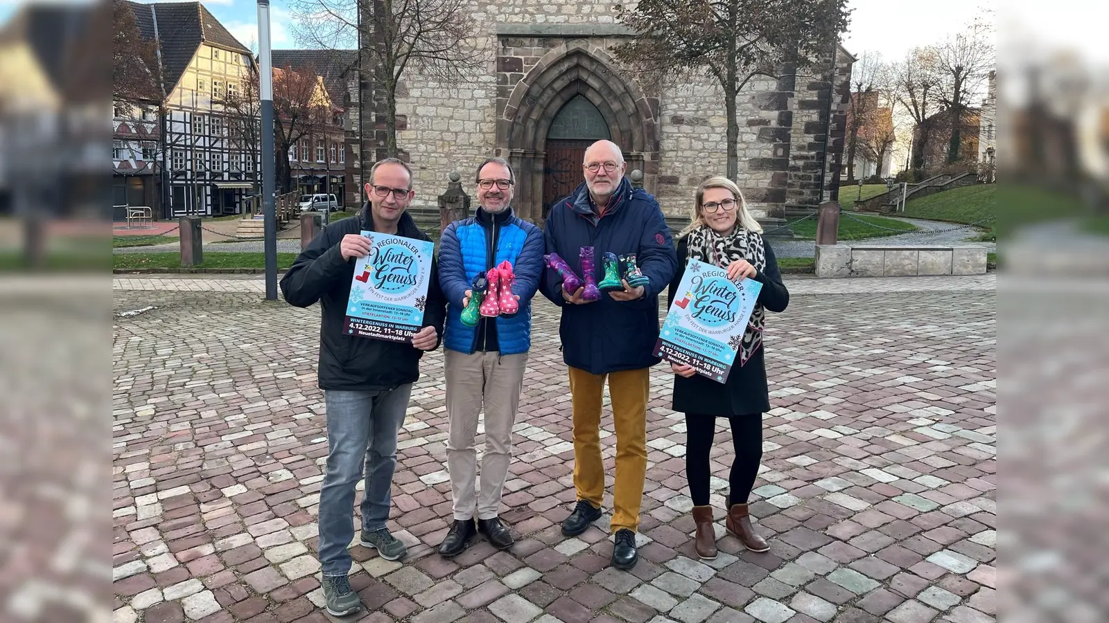 (v.l.) Jörg Sprenger, Wilm Pollmann, Silke Rux und Reinhard Becker von der Warburger Hanse. (Foto: Julia Sürder)