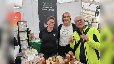 Die Gewerbe- und Verkaufsausstellung der 77. Warburger Oktoberwoche: Neben Angeboten für Junge und Junggebliebene von altbekannten und neuen spannenden Ausstellern wird auch das Team um den Vorwerk Thermomix mit allerlei Leckerem zum Probieren wieder mit dabei sein. (Foto: Stadt Warburg)