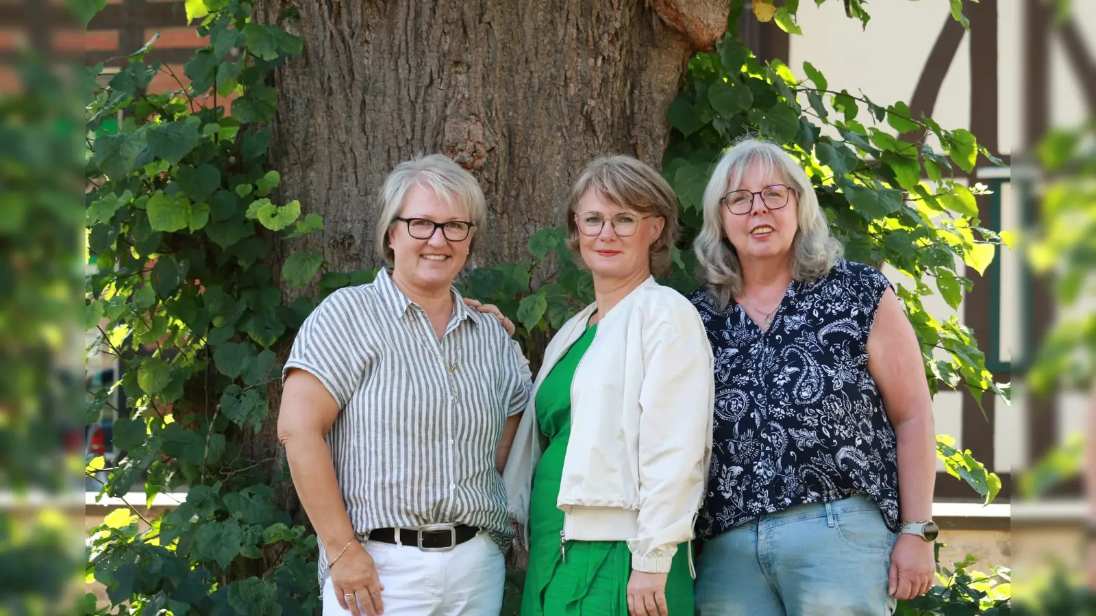V.l.: Silke Antemann, Alicja Bönning und Silvia Drüke (Koordinatorinnen des ambulanten Hospiz- und Palliativ-Beratungsdienstes im Kreis Höxter) leiten den Kursus im September. (Foto: KHWE)