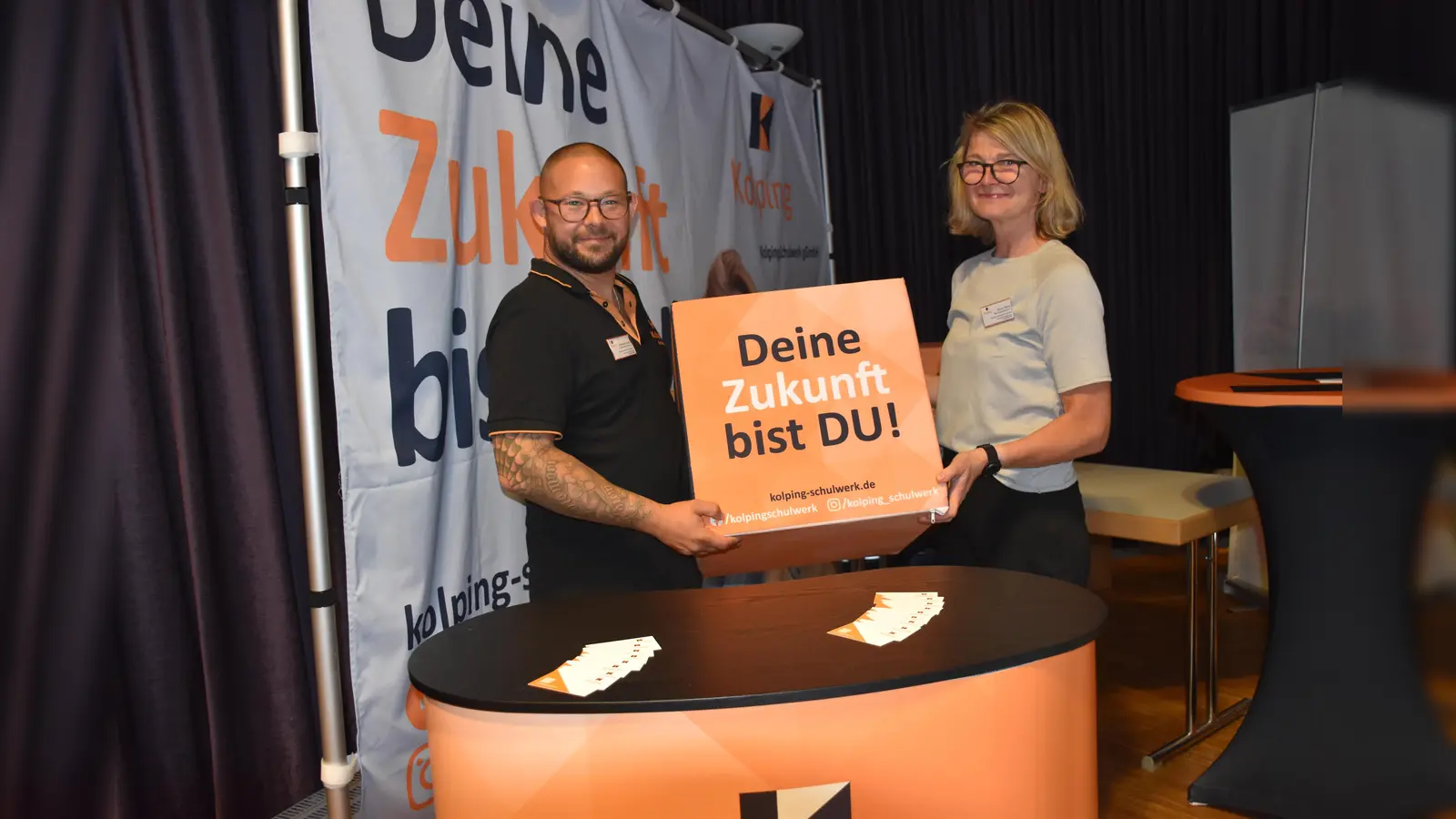 Zahlreiche Zukunftschancen in der Region werden bei der Ausbildungsmesse aufgezeigt. (Foto: Barbara Siebrecht)