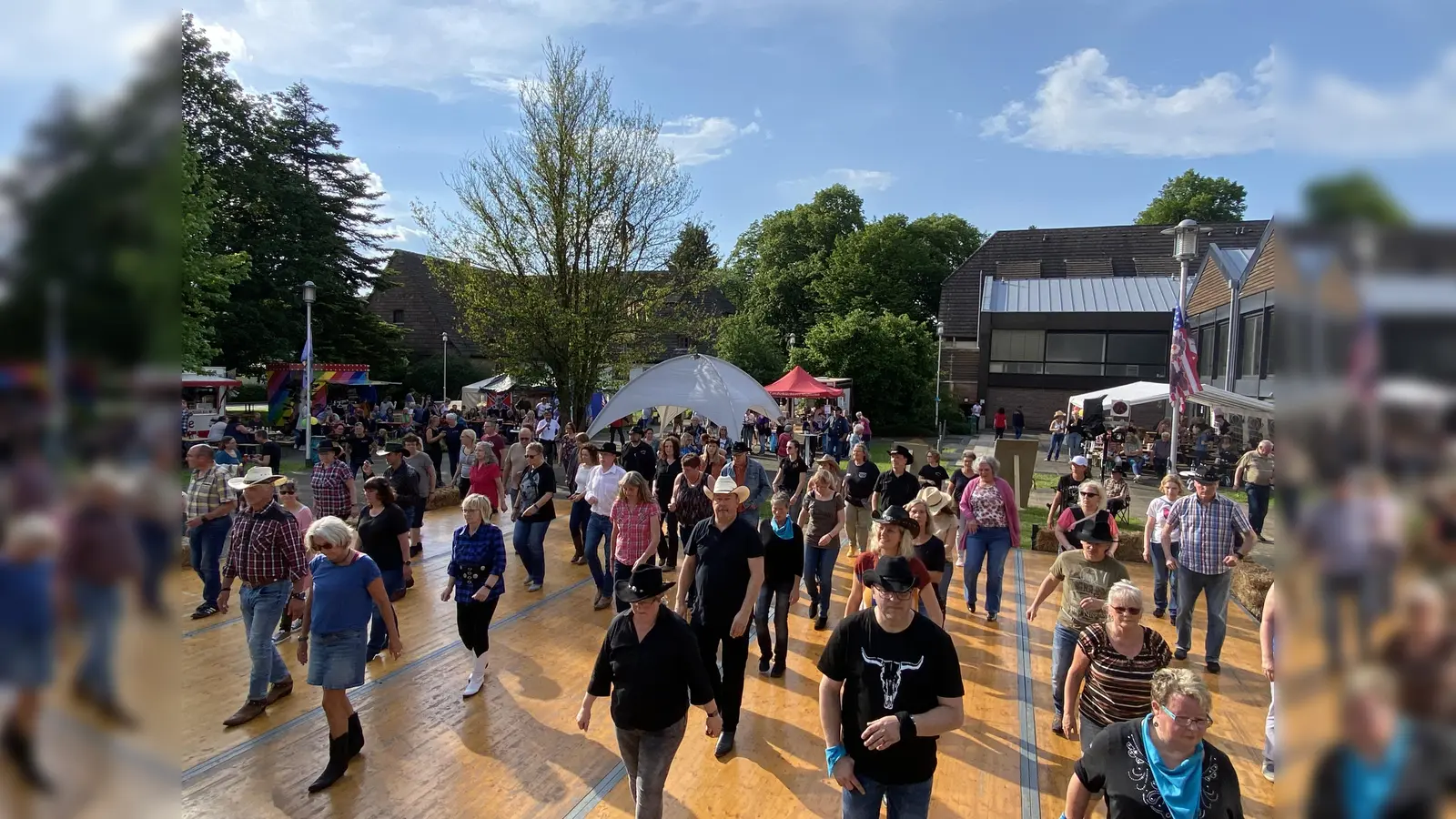 „Die bei den Wölfen tanzen“ - Line Dance Event im Solling. (Foto: privat)