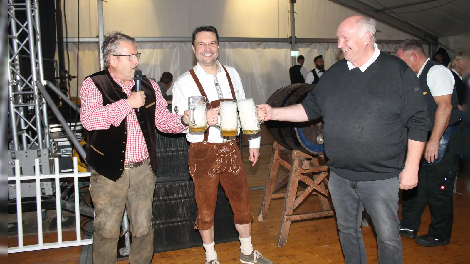 &quot;O&#39;zapft is&quot; heißt es wieder beim Hofgeismarer Oktoberfest. (Foto: Kerstin Aderholz)