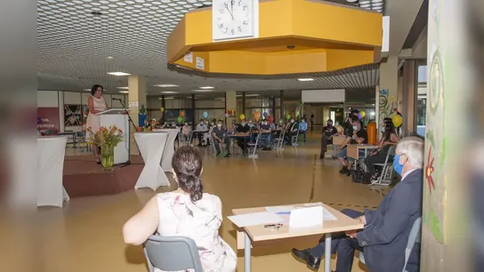 Abschlussfeier in der Oberschule Bodenwerder. (Foto: Foto: Hartmut Bartsch)
